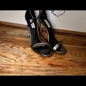 Metallic color, worn twice, gently used